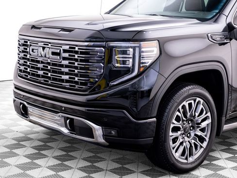 Used 2025 GMC Sierra 1500 Denali Ultimate AWD/4WD image 37