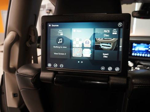 Used 2017 Chrysler Pacifica Touring-L Plus image 8