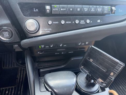 Certified 2022 Lexus ES 350 w/ Premium Package FWD image 15