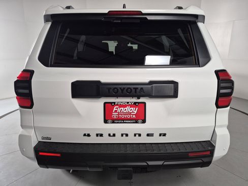 New 2026 Toyota 4Runner 4WD image 13