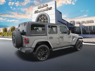 Used 2023 Jeep Wrangler Sahara video 3
