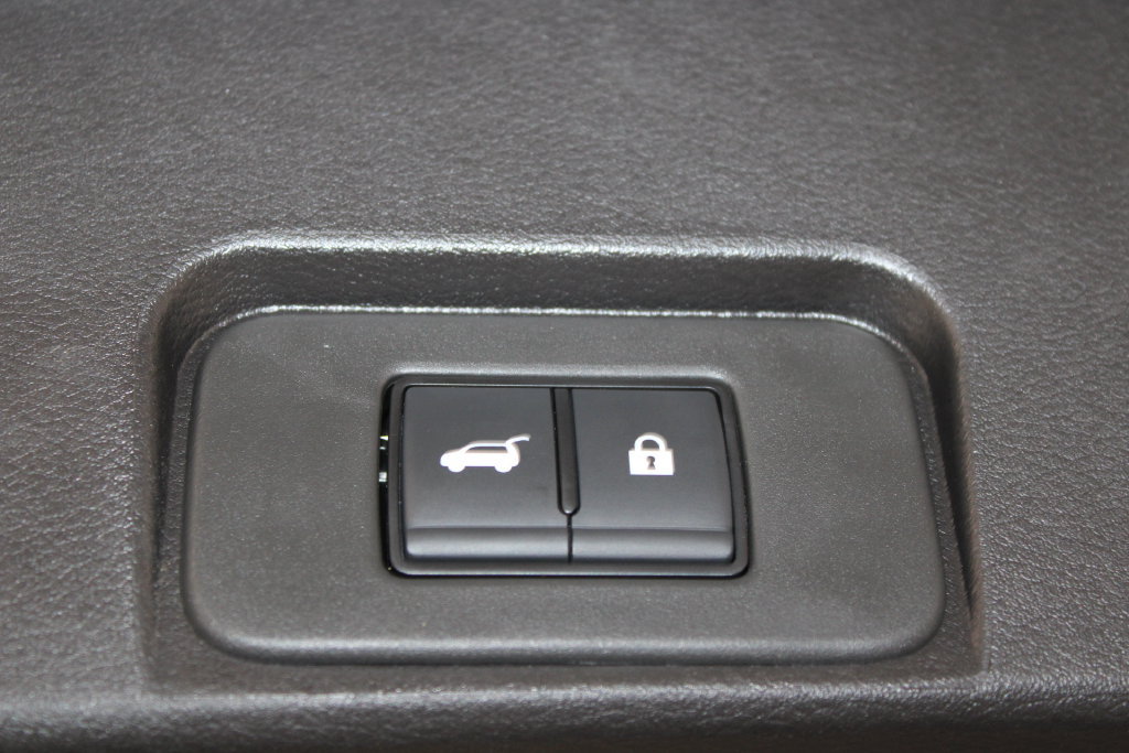 Used 2026 Nissan Rogue SV w/ Cold Weather Package FWD image 29