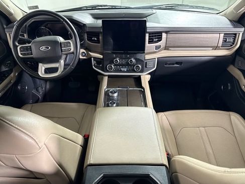 Used 2023 Ford Expedition Max Limited AWD/4WD image 15