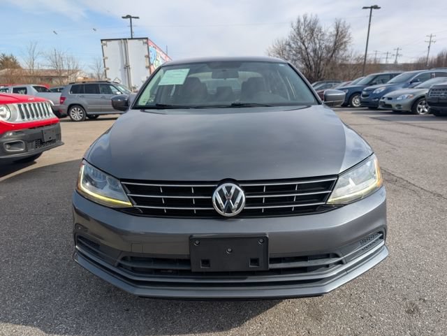Used 2018 Volkswagen Jetta S FWD image 2