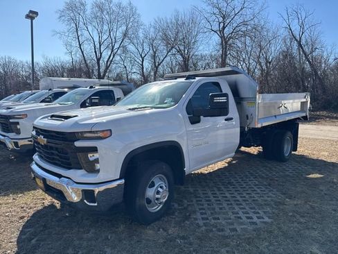 New 2025 Chevrolet Silverado 3500 W/T w/ WT Convenience Package AWD/4WD image 1
