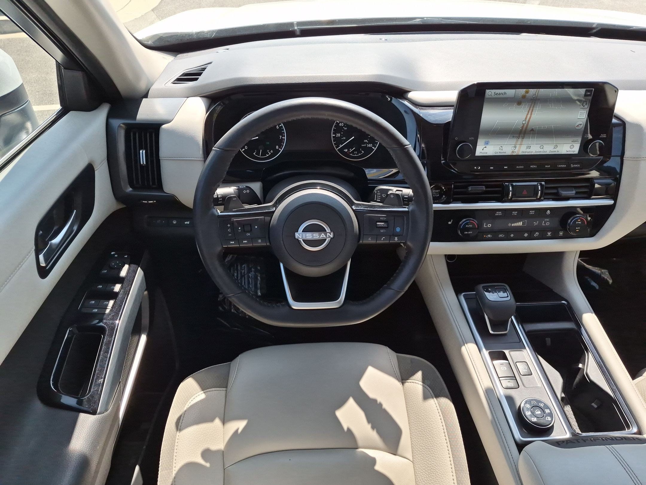 Certified 2025 Nissan Pathfinder SL AWD/4WD image 30