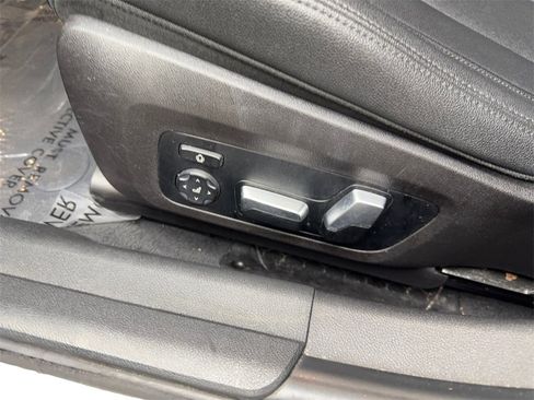 Used 2020 BMW 330i Sedan w/ Convenience Package image 30