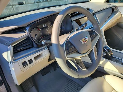 Certified 2024 Cadillac XT5 Premium Luxury AWD/4WD image 15