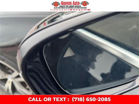 Used 2019 BMW 330i xDrive Sedan w/ Premium Package AWD/4WD image 36