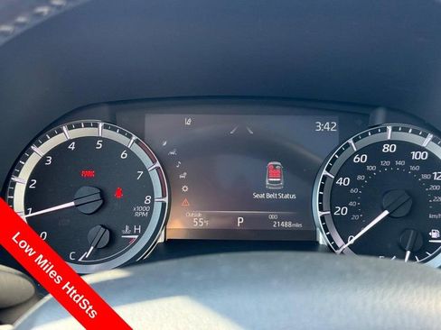 Used 2023 Toyota Highlander XLE AWD/4WD image 23