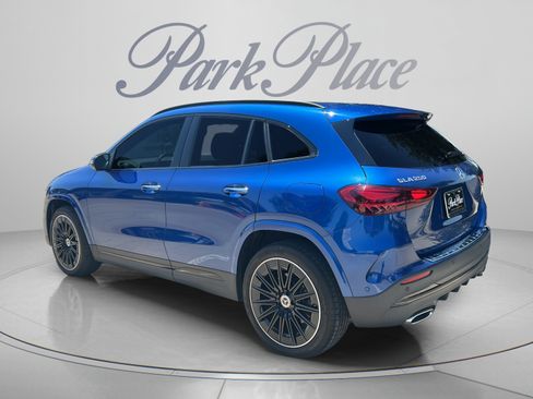 Used 2025 Mercedes-Benz GLA 250 image 3