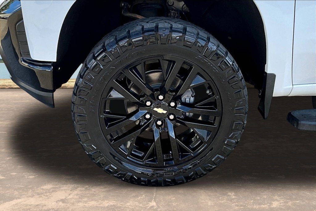 Used 2021 Chevrolet Silverado 1500 LT Trail Boss w/ Bed Protection Package AWD/4WD image 36