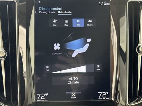 Used 2018 Volvo XC60 T5 Momentum w/ Convenience Package image 23