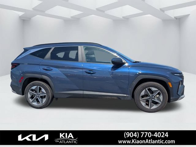 Used 2025 Hyundai Tucson SEL AWD/4WD image 2