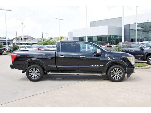 Used 2016 Nissan Titan Platinum Reserve AWD/4WD image 6