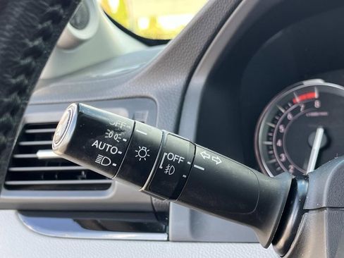 Used 2017 Honda Pilot Touring image 35