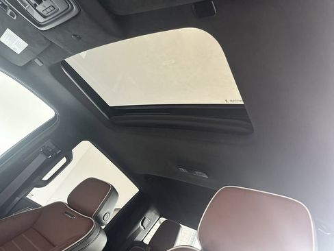 Certified 2024 GMC Sierra 2500 Denali Ultimate image 36