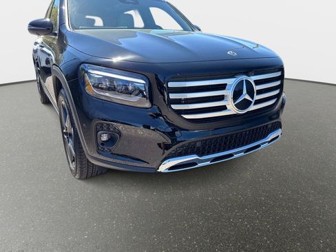 New 2026 Mercedes-Benz GLB 250 4MATIC image 7
