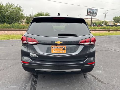Used 2023 Chevrolet Equinox LT FWD image 4