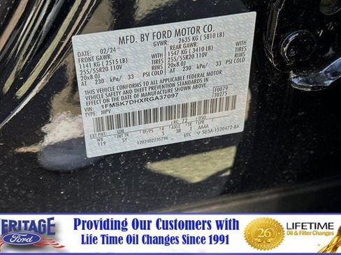 New 2024 Ford Explorer XLT w/ Equipment Group 202A image 24