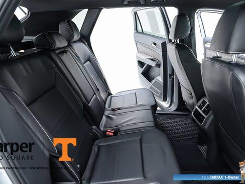 Used 2022 Volkswagen Atlas Cross Sport SE w/ Panoramic Sunroof Package FWD image 36