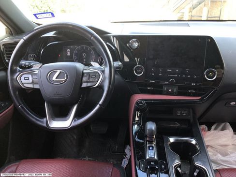 Used 2022 Lexus NX 250 FWD w/ Towing Package (2000 Lbs) image 12