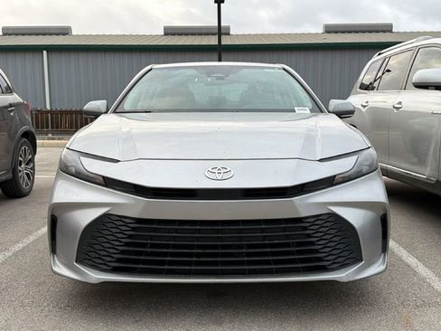 Certified 2025 Toyota Camry LE image 2