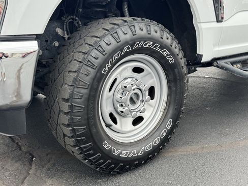 Used 2024 Ford F250 XL w/ XL Off-Road Package image 31