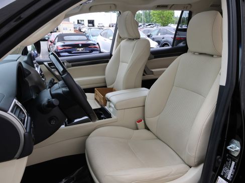 Certified 2023 Lexus GX 460 Premium w/ Premium Package AWD/4WD image 34