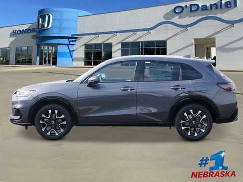 New 2026 Honda HR-V EX-L image 2