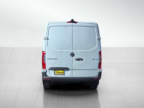 Used 2023 Mercedes-Benz Sprinter 2500 image 5
