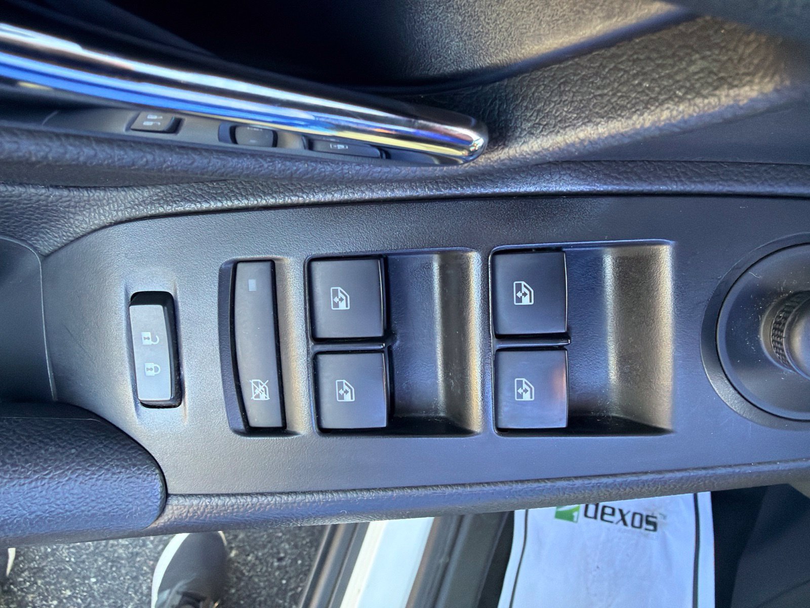 Used 2020 Chevrolet Trax LS w/ Tint and Cruise Package FWD image 9