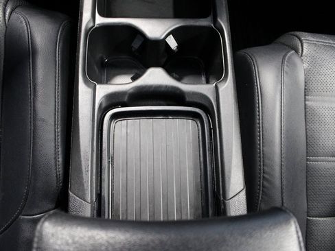 Used 2020 Honda CR-V EX-L image 32