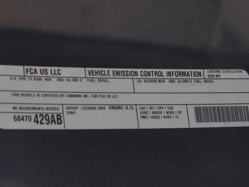 Used 2020 RAM 2500 Laramie w/ Night Edition AWD/4WD image 17
