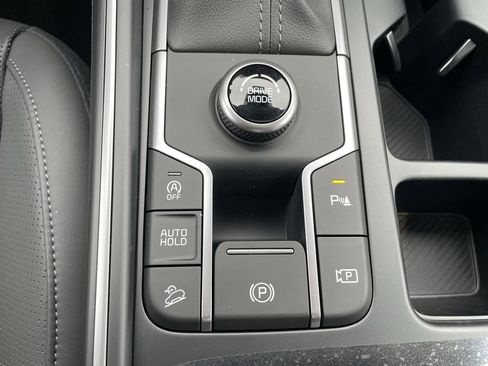 New 2026 Kia Sorento S image 18