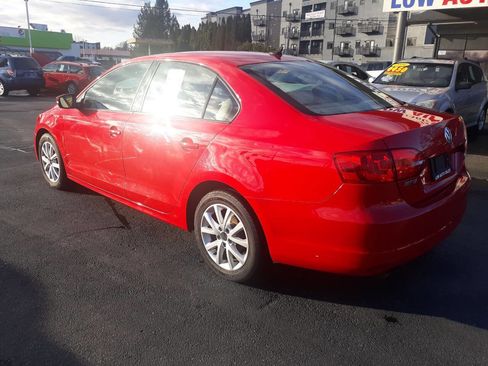 Used 2012 Volkswagen Jetta SE image 17