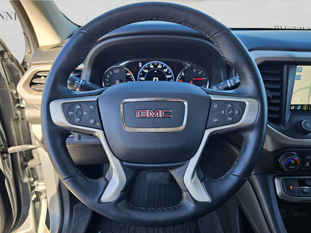 Used 2023 GMC Acadia Denali w/ Denali Technology Package FWD image 19