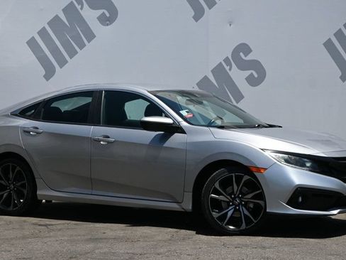 Used 2019 Honda Civic Sport image 3