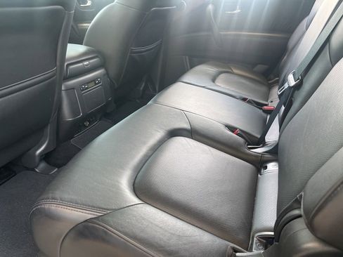 Used 2022 Nissan Armada SL image 33