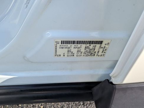 Used 2022 Nissan Rogue SV AWD/4WD image 23