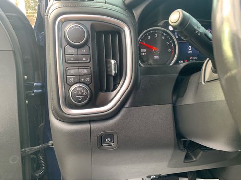 Used 2019 Chevrolet Silverado 1500 High Country w/ Safety Package II image 14