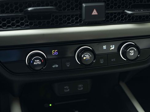 Used 2026 Honda HR-V LX image 32