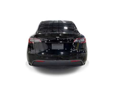 Certified 2023 Tesla Model Y Long Range AWD/4WD image 5