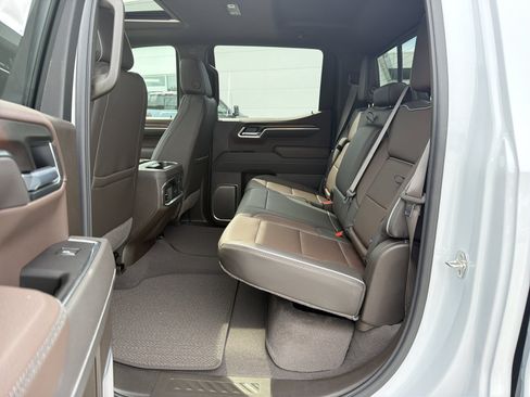 Used 2026 GMC Sierra 1500 Denali AWD/4WD image 29