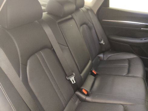 Used 2022 Hyundai Sonata Limited FWD image 19