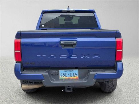 Used 2024 Toyota Tacoma TRD Off-Road AWD/4WD image 4