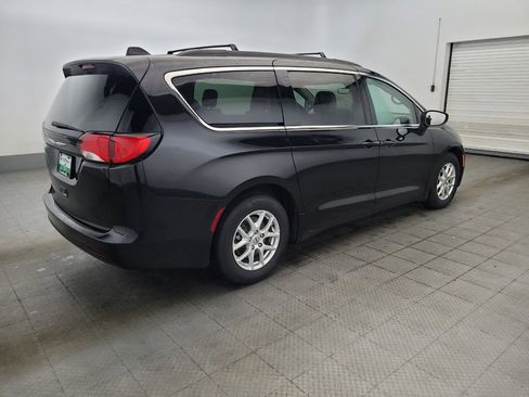 Used 2021 Chrysler Voyager Lxi FWD image 10