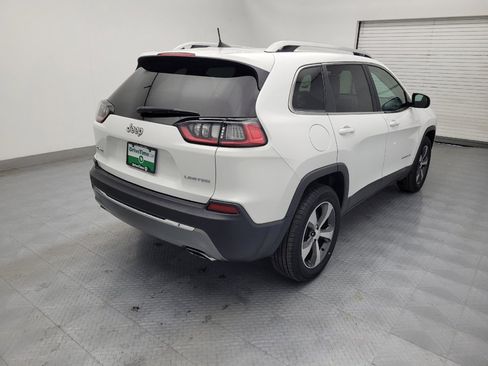 Used 2019 Jeep Cherokee Limited image 9