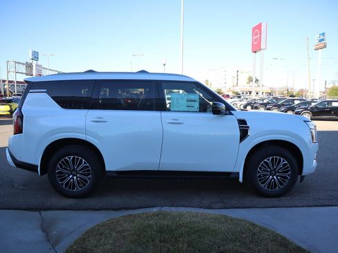 New 2026 Nissan Armada Platinum image 12