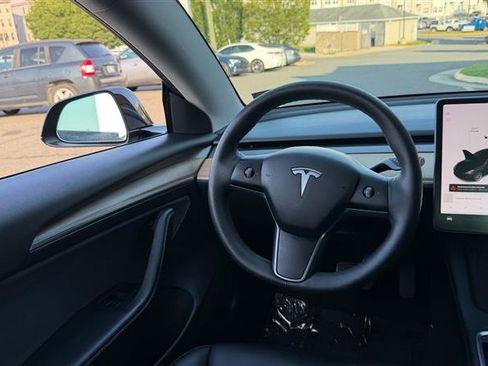 Used 2021 Tesla Model 3 Long Range AWD/4WD image 26